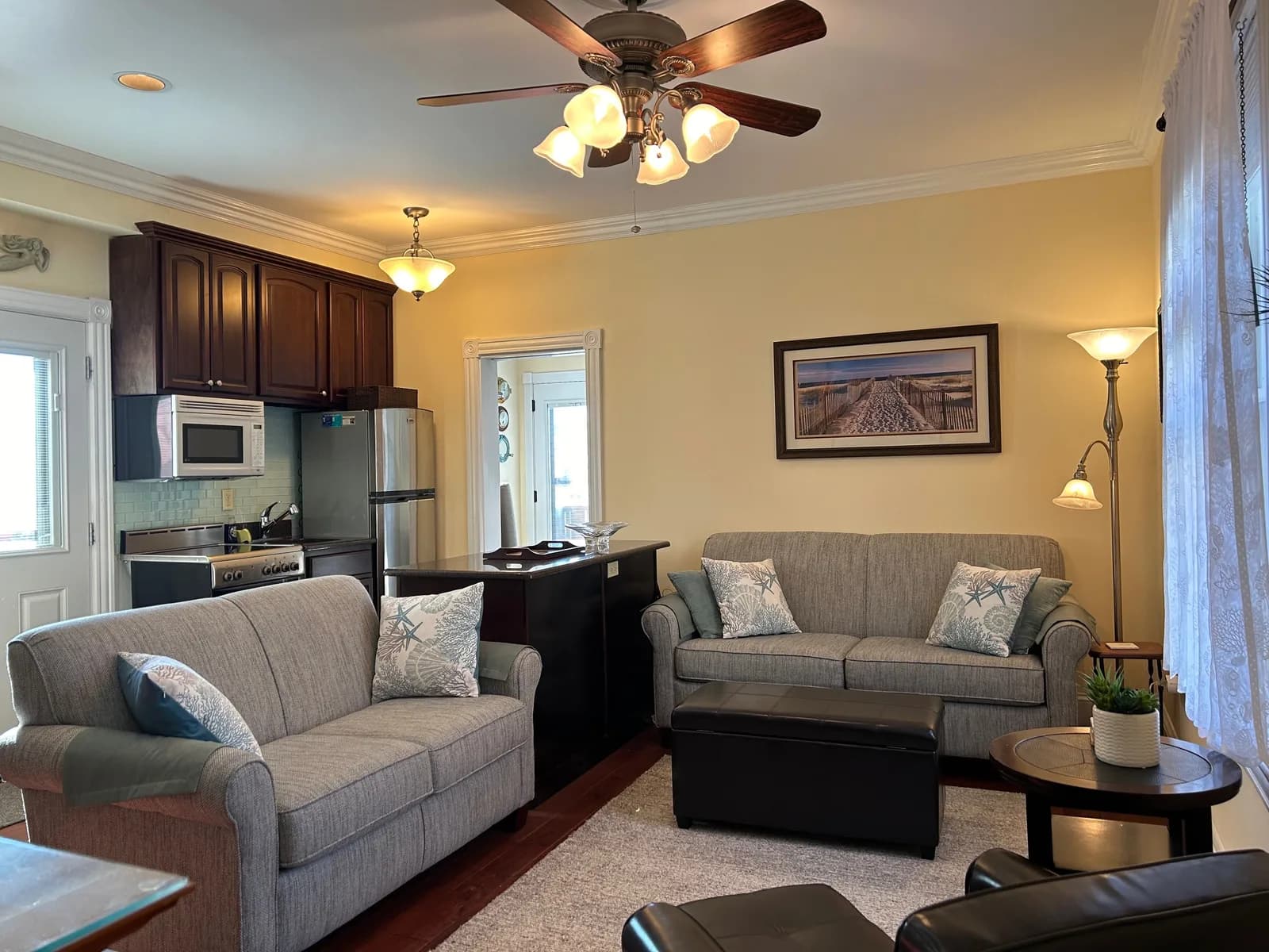 Cover image for Cape May Rentals By Owner