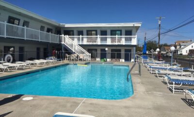 1600 Surf ave Seasonal or monthly rental #C Queen Efficiency room